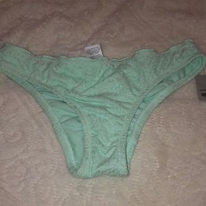 Mossimo Supply Co. Swim - MOSSIMO SUPPLY CO. Bikini bottoms SIZE SMALL Mossimo Supply Co. Swim - MOSSIMO SUPPLY CO. Bikini bottoms SIZE SMALL